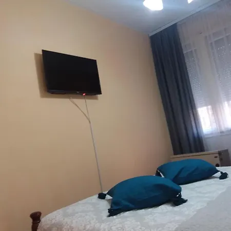 Apartment Ikaria *