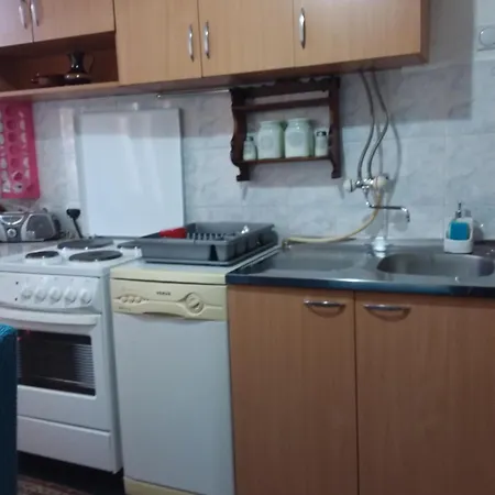 Ikaria アパート *