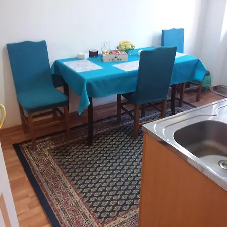 Ikaria Apartment Nis